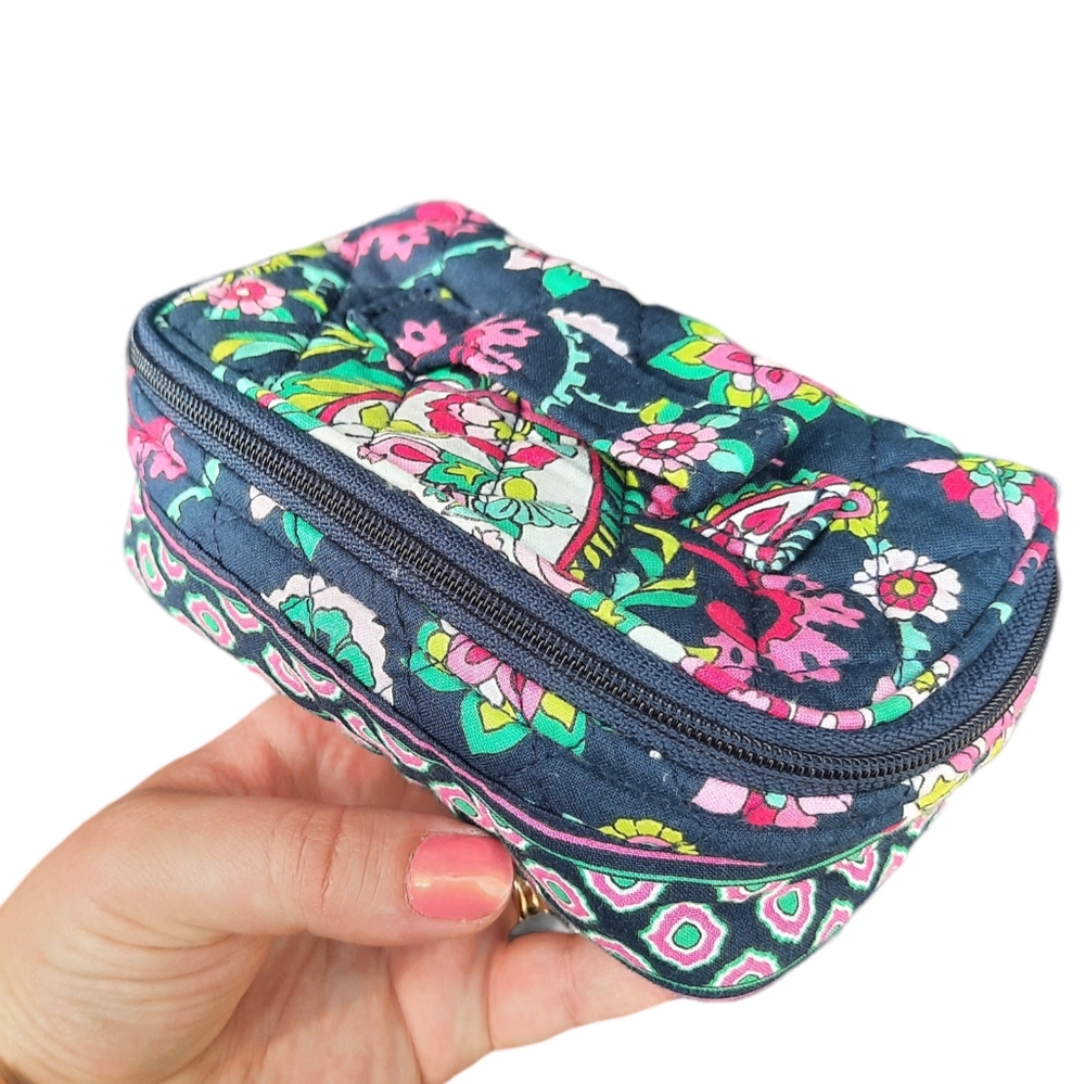 Vera Bradley Petal Paisley Small Cosmetic Makeup Toiletries Zip Pouch Travel